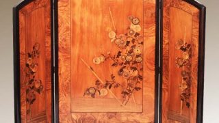 金色菊花木象嵌衝立